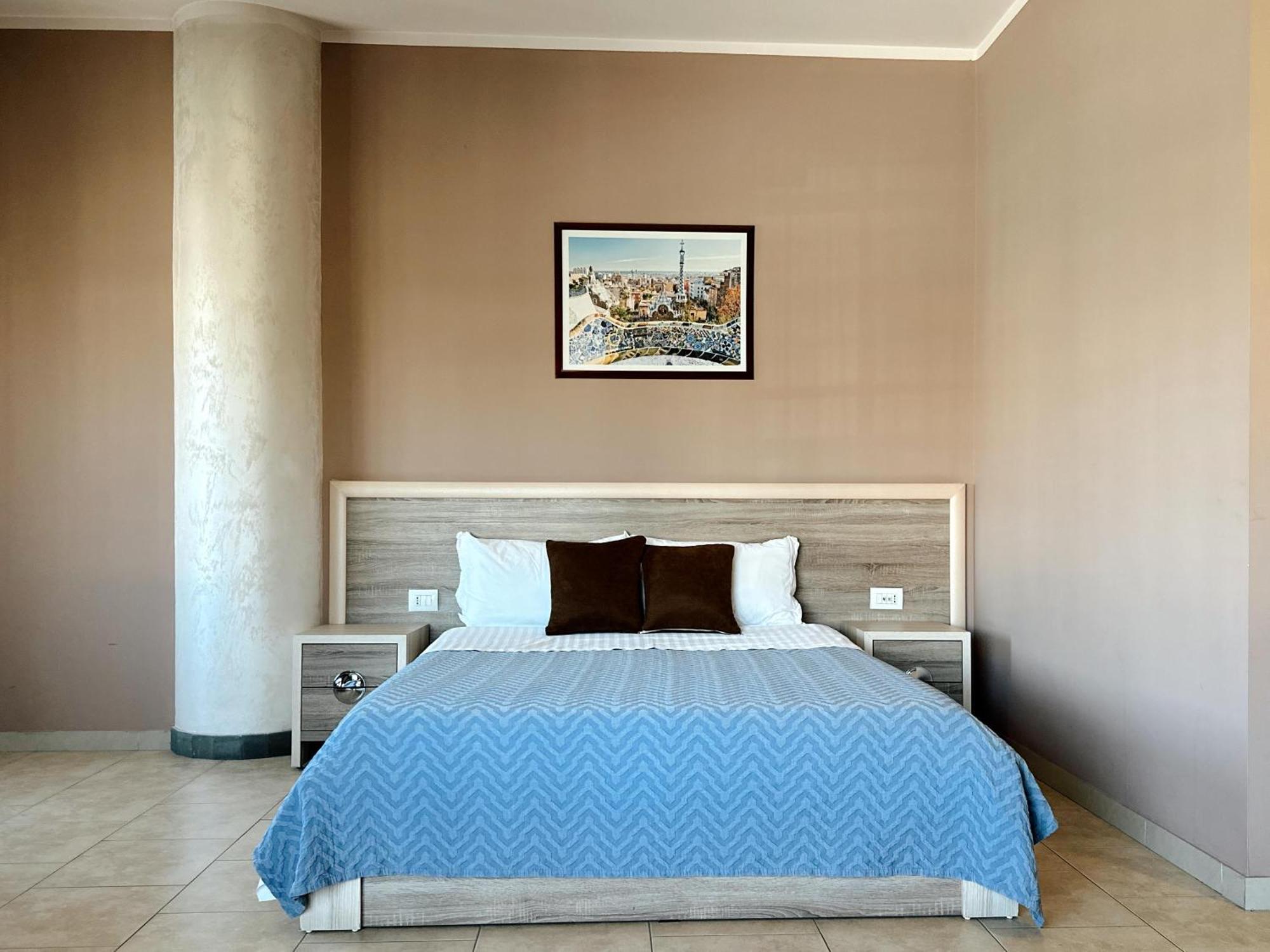 Hotel Terminal Tirana Bregu i Lumit Buitenkant foto